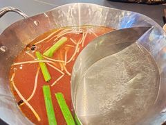 -由衷贵州酸汤牛肉火锅(新桥店)