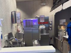 -DQ·蛋糕·冰淇淋(龙湖狮山天街店)
