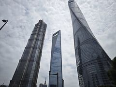 -陆家嘴空中步行连廊