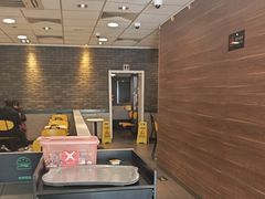 -麦当劳(东大桥店)