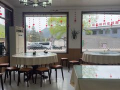 -天天向上素食餐厅(五台山店)