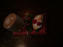 -等待戈多Waiting For Godot(交道口店)