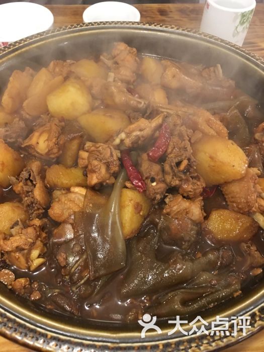 土豆粉皮酱汁鸡
