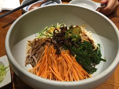 鸡丝凉米线-云海肴·汽锅鸡·云南菜(天津国金汇店)