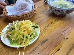 -闫家驴肉老店(华电一校店)