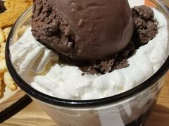 雪糕黑天使-必胜客(百联又一城店)