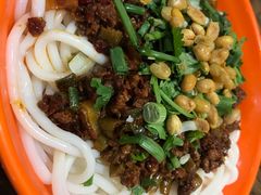 -玲玲米粉·新疆现炒米粉(大十字总店)