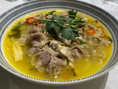 酸汤肥牛捞面-品悦酒店(三林古镇店)