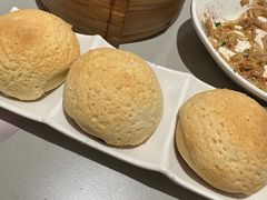 酥皮焗叉烧包-添好运点心专门店(深水埗店)