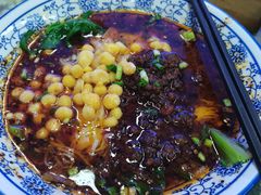 特色豌杂面-渝之汇牛肉豌杂面