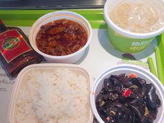 -老乡鸡(武汉中南梅苑小区地铁站店)