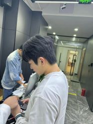 -藤野造型•烫染专业店