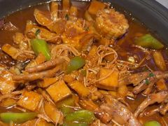 -徐记小怪兽肉蟹煲(中央大街店)