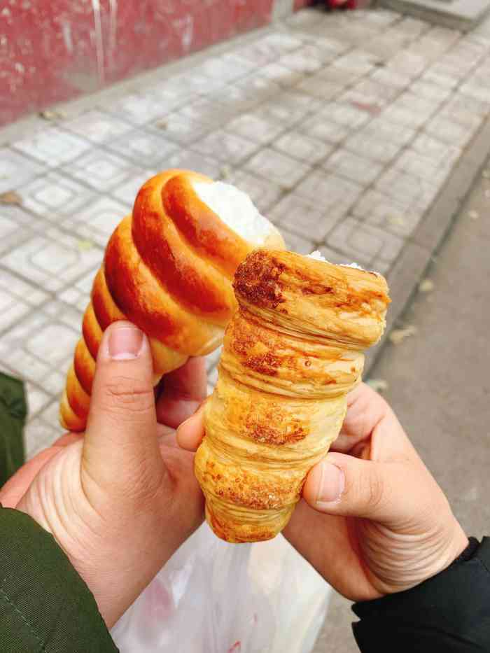 新侨三宝乐面包店(双安店)-"非常历史悠久的面包房这家是分店,北京