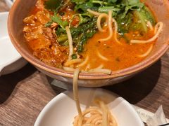 -云海肴·汽锅鸡·云南代表菜(浦江欢乐颂店)