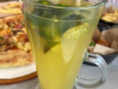 -必胜客(尹山湖歌林公园店)