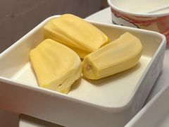 -涨巢·潮玩水疗局