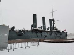 -阿芙乐尔号巡洋舰