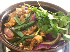 -胡须佬鸡煲四季火锅(龙珠大道店)