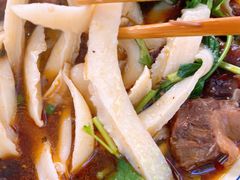 -褚记黄牛肉面(汉渝路店)