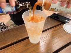 -Green Tree Rest. & Pub