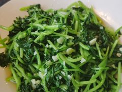 -赶海部落海鲜城(海阳路店)