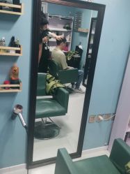 -木格造型美发