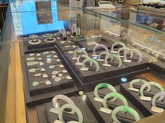 -品真阁华夏典当行(四通桥店)