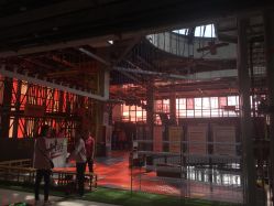 -嗨翻Hi-Fun竞技主题乐园·蹦床团建生日聚会(五棵松华熙店)
