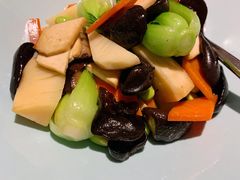 上海炒素-屋里厢上海菜馆