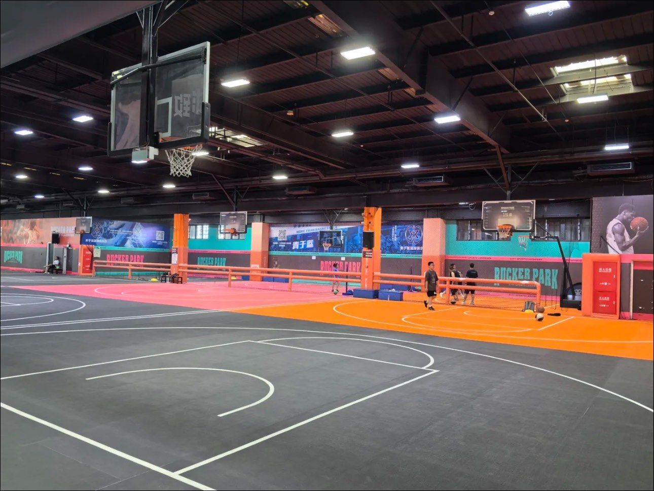 💥洛克公园 ssr:体育梦想的乐园