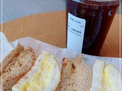 -星巴克(中山服务区西区店)