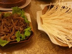 -小窝头炭火铜锅