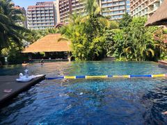 -三亚湾海居铂尔曼度假酒店