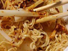 -拈签一笑黄牛肉辣卤串串