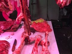 -鑫朱雀农贸批发市场