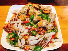 -臻鲜燕海鲜融合餐厅(金陵style店)