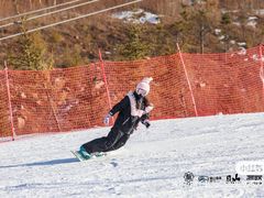 -鳌山滑雪度假区