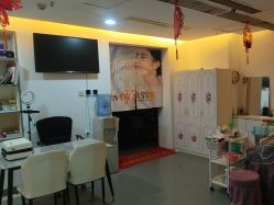-斑小将品牌体验店