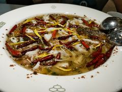 -渔语鱼酸菜鱼新川菜(来福士店)