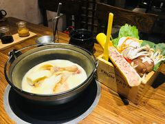 胶原蛋白鲜蔬美人锅-FROM FARM八亩农场(三里屯店)