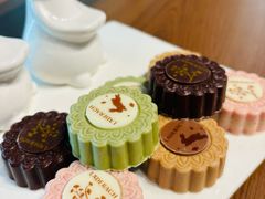 -Laderach 莱德拉(上海环贸iapm店)