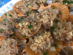 -四川小胡子海鲜(丁村万人海鲜广场店)