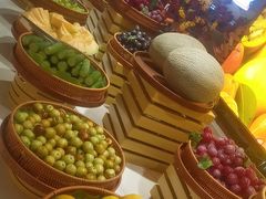 -享遇.锅姥姥牛排海鲜自助(小寨店)