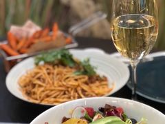 -théATRE茶聚场·餐厅(环球金融中心店)