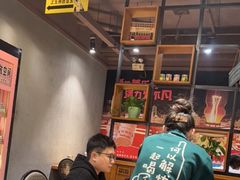大堂-喝丢一只鞋海鲜烧烤·海肠捞饭(文体街店)