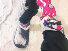-乔波室内滑雪场