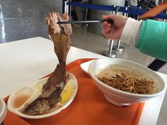 -浦东图书馆读者餐厅