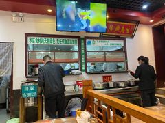大堂-韩师傅老大同刀削面(北苑路店)