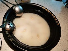 胡椒猪肚鸡-顺德公广东猪肚鸡·煲仔饭(白石洲店)